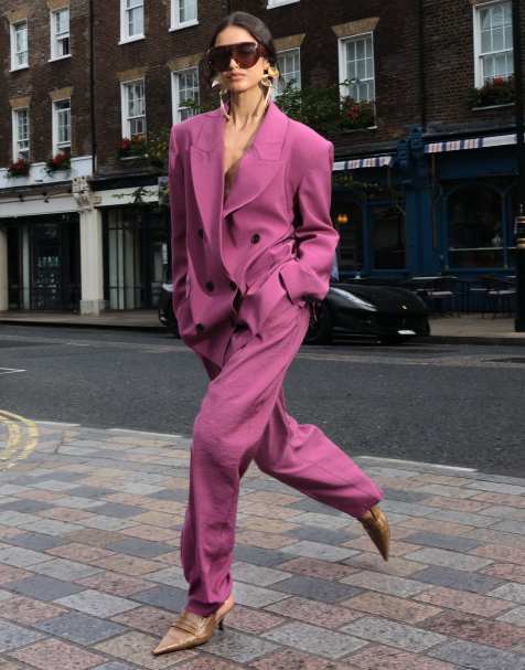 ASOS DESIGN getailleerde smaltoelopende zachte pantalon in paars - view 1