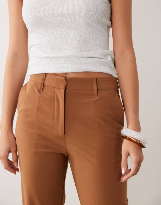 ASOS DESIGN getailleerde snatch flare in tabak, 3 van 5
