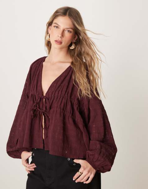 ASOS DESIGN - Getextureerde blouse met lage hals en strikdetail - view 1