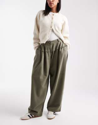 ASOS DESIGN - Gewaschene Super-Oversize-Hose in verwaschenem Khaki mit Ziernaht-Grün