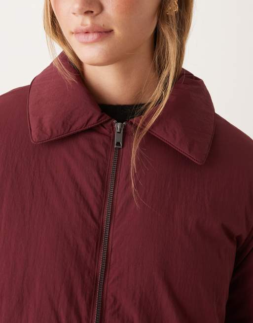 ASOS DESIGN - Gewatteerd jack met kraag in bordeauxrood, 2 van 4