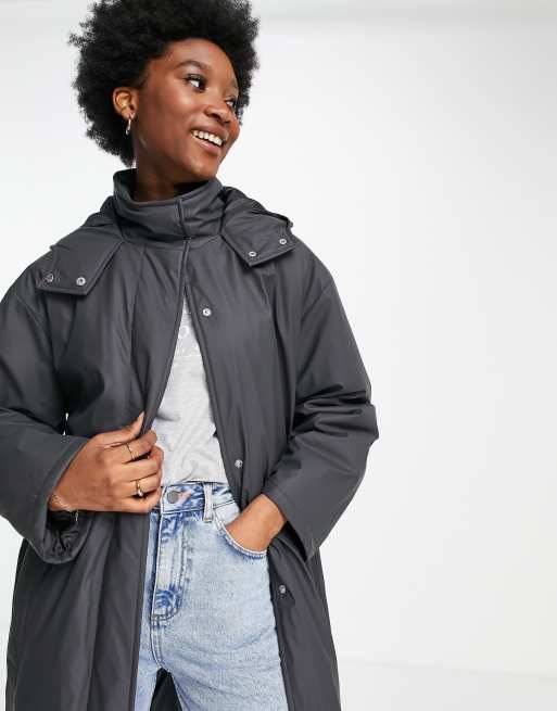 ASOS DESIGN Gewatteerde regenjas met rubberen coating in antraciet STONE