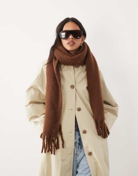 ASOS DESIGN gewebter flauschiger Schal mit Quasten in Schokobraun - view 1