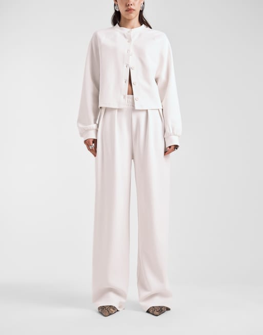 ASOS DESIGN - Geweven broek met superwijde pijpen en interlock-naden in crème, 2 van 5