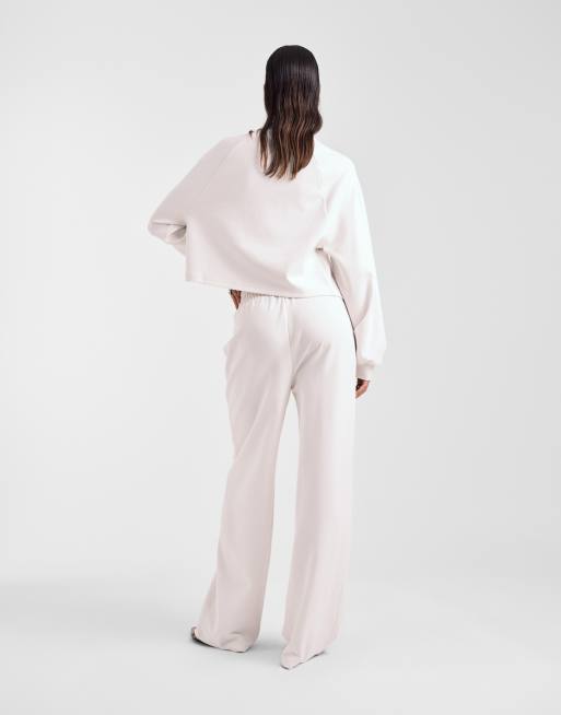 ASOS DESIGN - Geweven broek met superwijde pijpen en interlock-naden in crème, 5 van 5