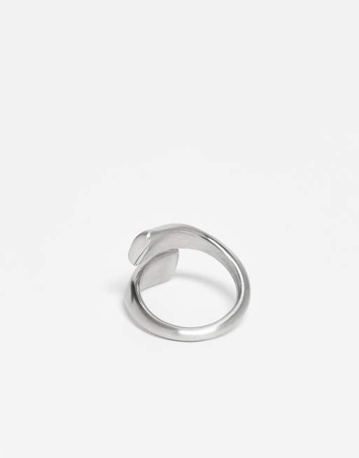 ASOS DESIGN – Gewickelter Bandring aus wasserfestem Edelstahl in Silberoptik  , 3 von 3