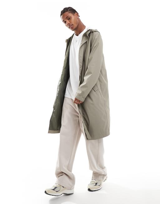 ASOS DESIGN - Giacca a vento gommata taglio lungo color fungo