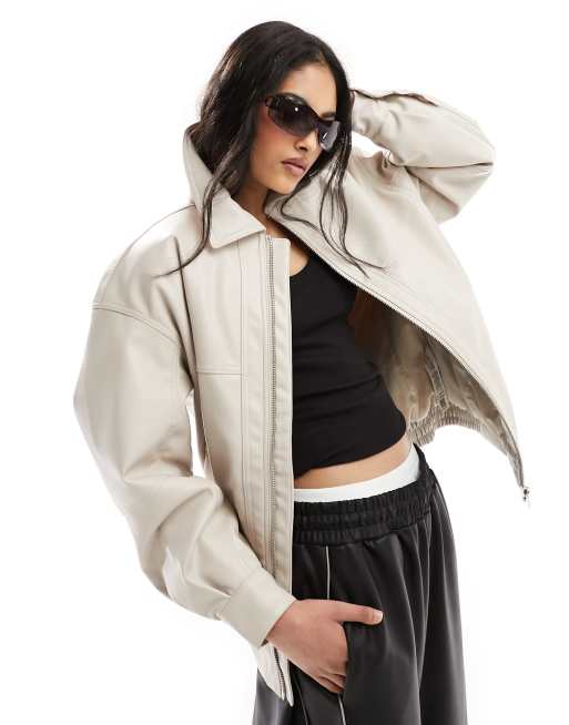 ASOS DESIGN - Giacca bomber in pelle sintetica color stucco con colletto