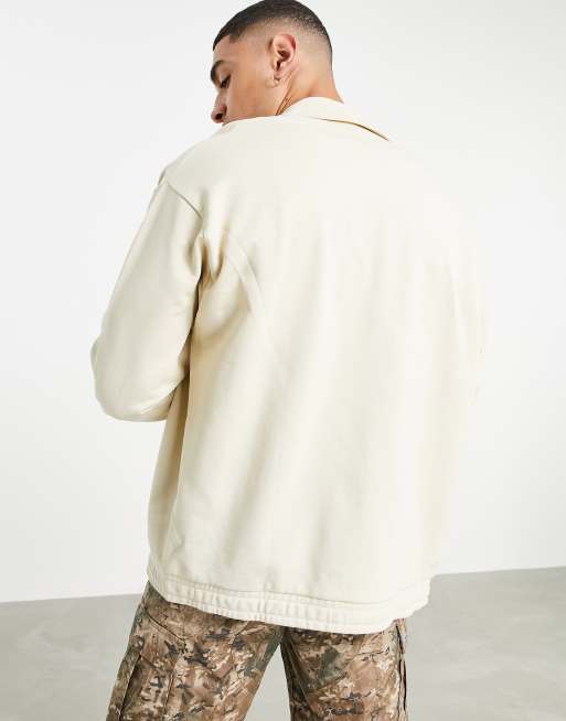 ASOS DESIGN - Giacca coach oversize in jersey con stampa con logo sul petto, colore beige, 2 di 4