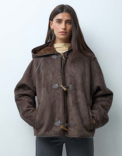 ASOS DESIGN giacca con cappuccio in pile borg con alamari, color cioccolato scuro, 1 di 4