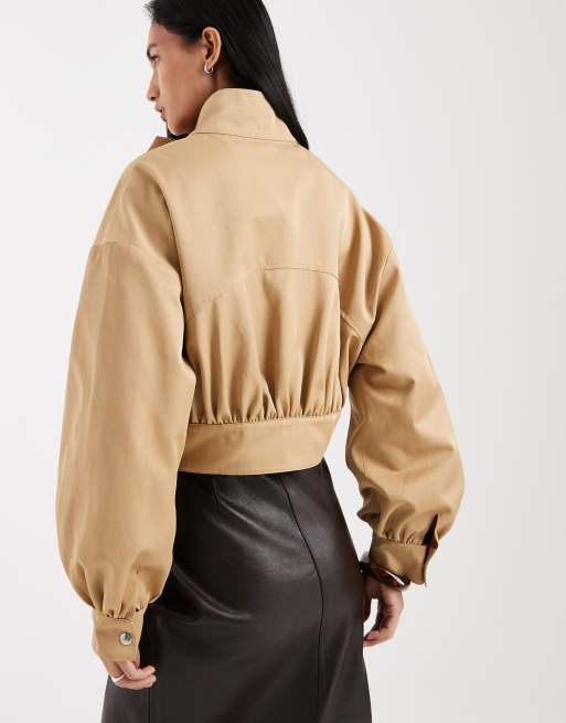 ASOS DESIGN - Giacca corta color pietra con collo a imbuto e fibbia, 4 di 4