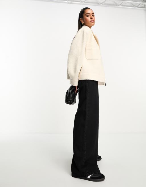 ASOS DESIGN - Giacca corta in bouclé color écru