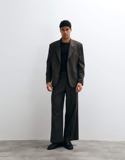ASOS DESIGN giacca da abito comoda a righe sottili marroni, 2 di 5