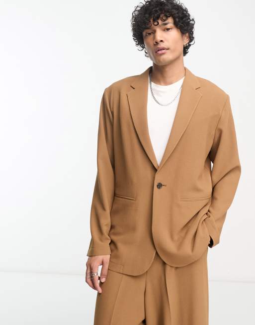ASOS DESIGN - Giacca da abito sartoriale oversize comoda e morbida in crêpe color tabacco 