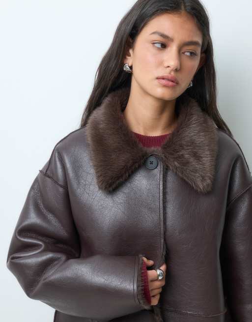ASOS DESIGN giacca lunga in montone con fodera in pelliccia sintetica marrone scuro, 4 di 6