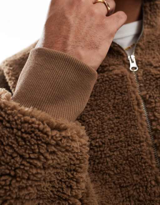 ASOS DESIGN - Giacca sportiva squadrata oversize in pile borg marrone con cuciture, 3 di 4