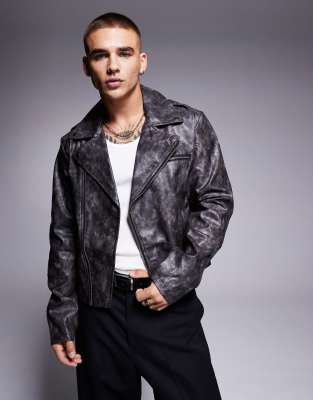 ASOS DESIGN - Giacca stile motociclista taglio corto nera in pelle sintetica invecchiata 