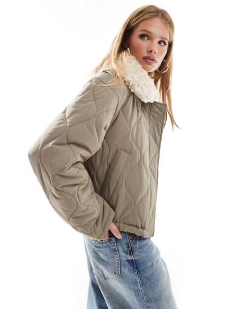 ASOS DESIGN - Giacca trapuntata kaki con colletto in pile borg - view 1