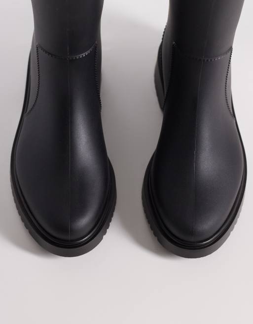 ASOS DESIGN Gigi welly boots in black, 2 of 4