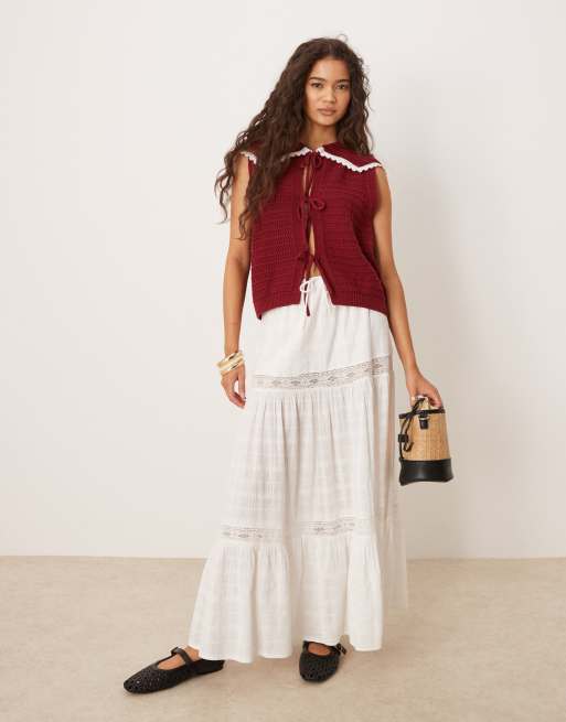 ASOS DESIGN - Gilet de tailleur épuré noué devant en maille avec col fantaisie - Cerise, 3 de 4