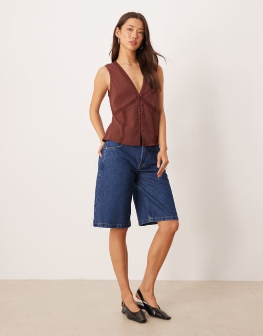 ASOS DESIGN - Gilet met kanten zoom in bruin, 2 van 4