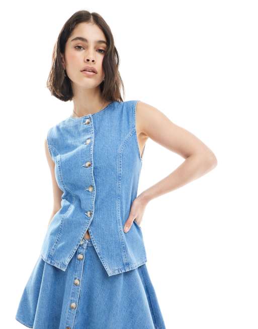 ASOS DESIGN - Gilet van co-ord set met ronde hals in lichte midwash, 3 van 4