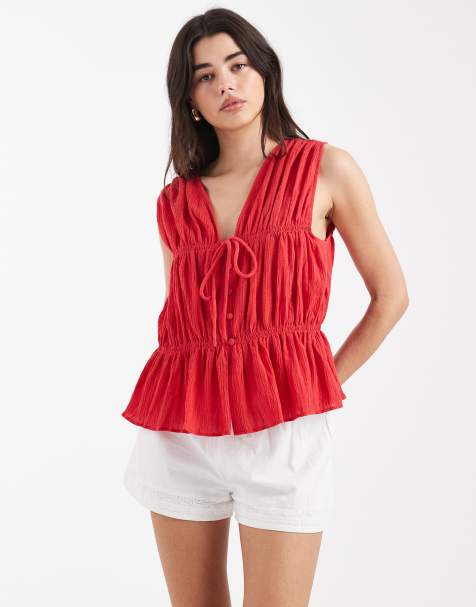 ASOS DESIGN - Gilet van kreukelstof met gestrikte voorkant in rood - view 1