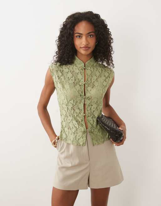 ASOS DESIGN - Gilet verde salvia con dettagli in pizzo e bordi arrotondati