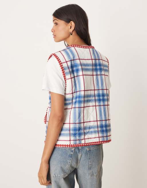 ASOS DESIGN gilet with check quilted design and bow pocket detail in blue, 4 of 4