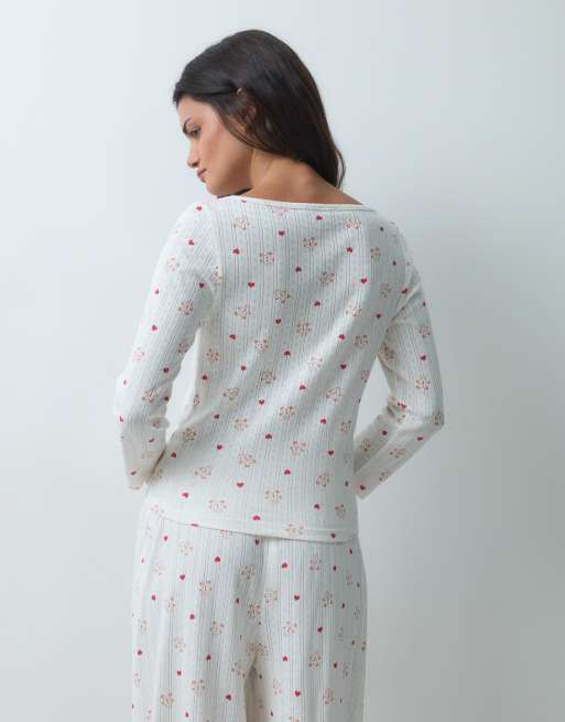 ASOS DESIGN gingerbread print pointelle boatneck pyjama top in white, 2 of 5