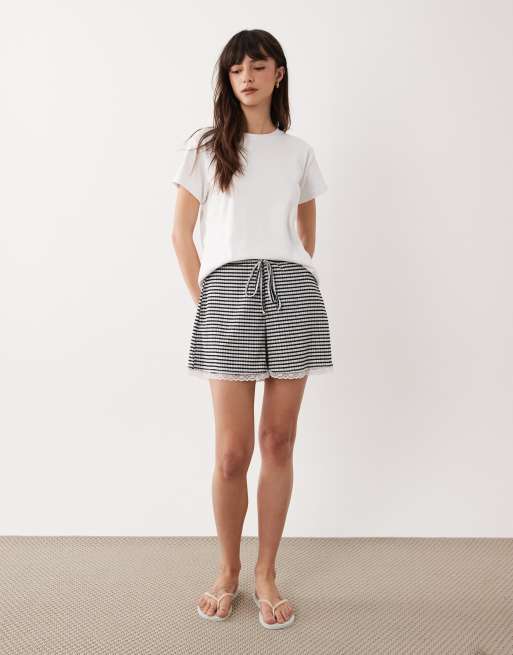 ASOS DESIGN gingham shorts with lace trims in mono (part of a set), 2 of 5