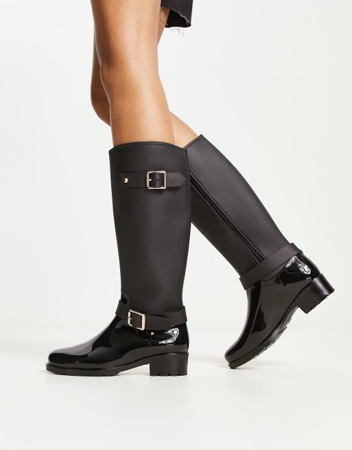 ASOS DESIGN - Ginny - Regenlaarzen in rijlaarsmodel in zwart, 2 van 4