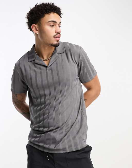 ASOS DESIGN – Glänzendes, geripptes Polohemd in Grau