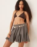 [ASOS DESIGN] ASOS DESIGN godet pleated beach mini skort in charcoal-Grey L Charcoal