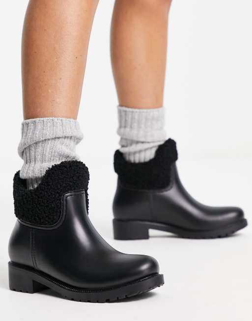 Shearling lined store rain boots