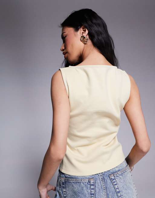 ASOS DESIGN gold hardware interlock vest in buttermilk - part of a set, 4 of 4