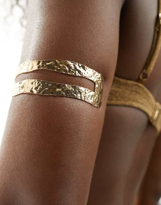 ASOS DESIGN – Goldfarbene Armmanschette im zweireihigen gehämmerten Design, 4 von 4