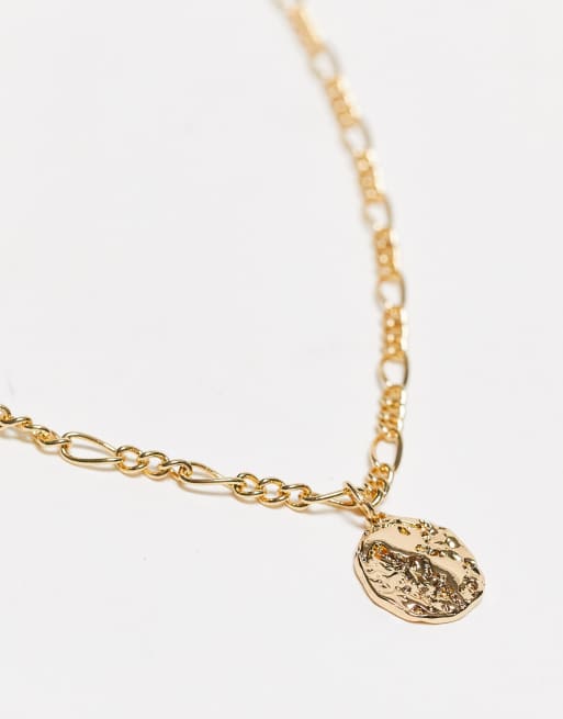 ASOS DESIGN – Goldfarbene Halskette mit gehämmertem Münzanhänger, 4 von 4