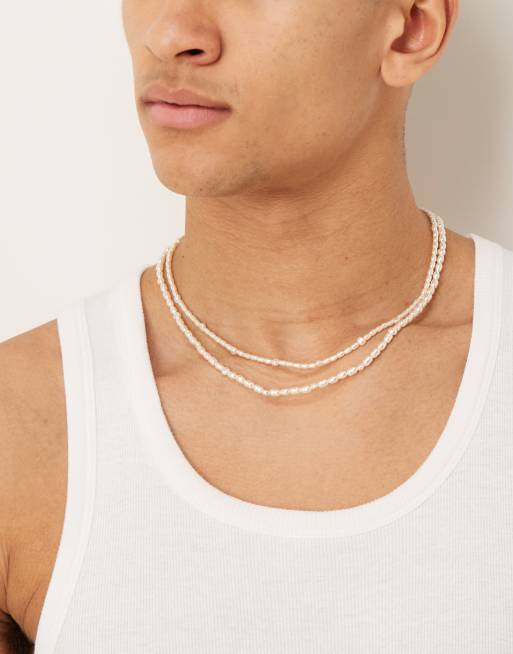 ASOS DESIGN – Goldfarbene Halskette mit Süßwasser-Kunstperlen in Weiß