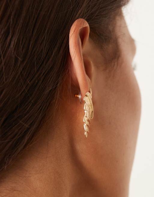 ASOS DESIGN – Goldfarbene Ohrstecker mit mehrlagigem, strukturierten Rillenmuster, 3 von 3