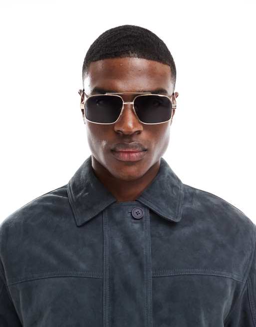 ASOS DESIGN – Goldfarbene Pilotensonnenbrille aus Metall mit getönten Gläsern