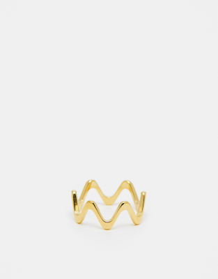 ASOS DESIGN - Goldfarbener Ring aus wasserfestem Edelstahl mit Wellendesign