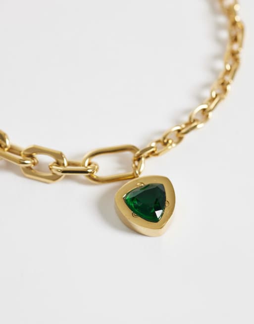 ASOS DESIGN – Goldfarbenes Armband aus wasserfestem Edelstahl mit grünem Stein, 2 von 3