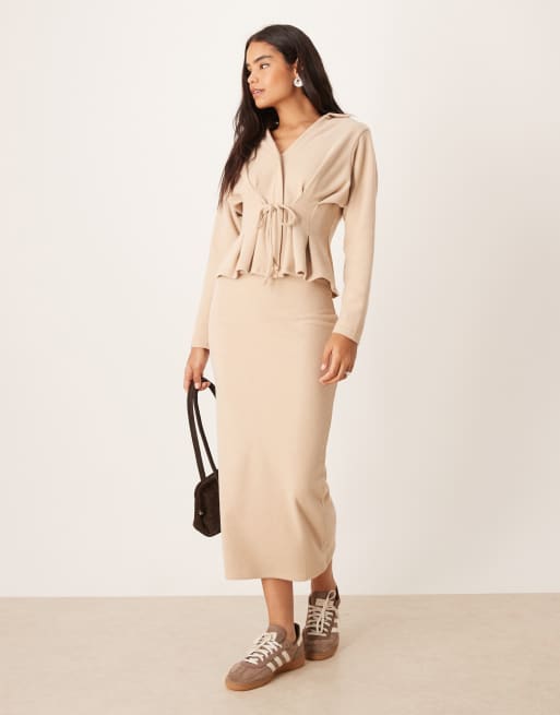 ASOS DESIGN - Gonna a tubino morbidissima color tortora chiaro in coordinato