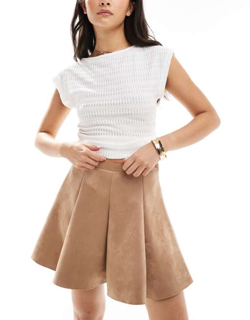 ASOS DESIGN Gonna corta in camoscio sintetico color cuoio morbida