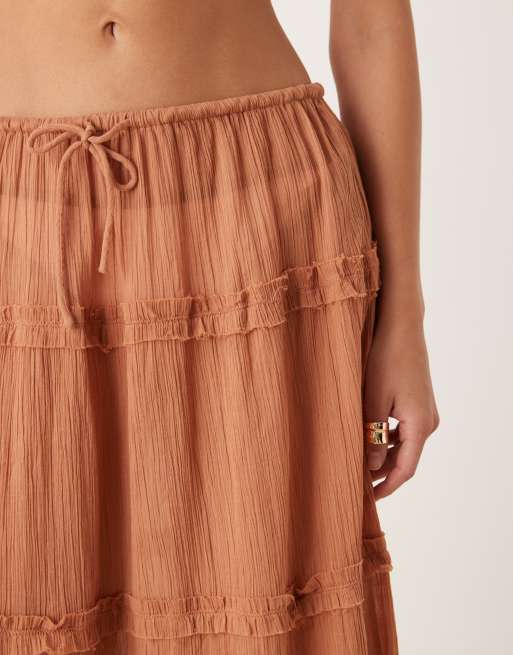 ASOS DESIGN - Gonna da mare lunga stropicciata marrone tabacco con volant, 4 di 5