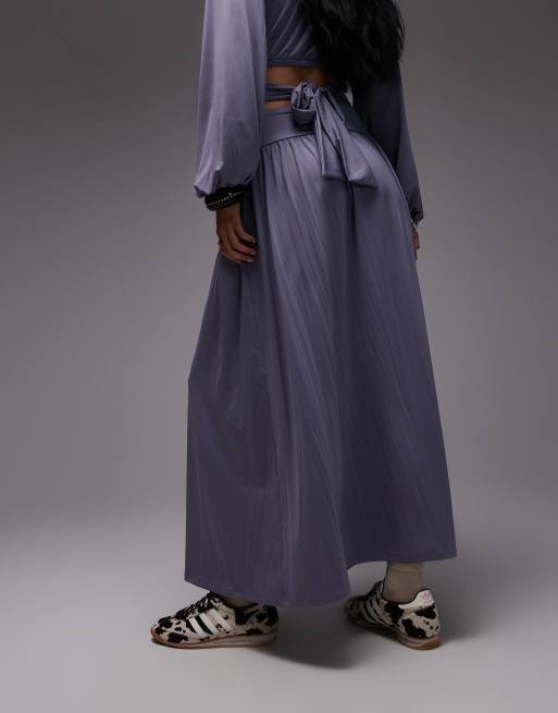 ASOS DESIGN - Gonna lunga a ruota sinuosa con vita scesa grigia in coordinato, 3 di 5
