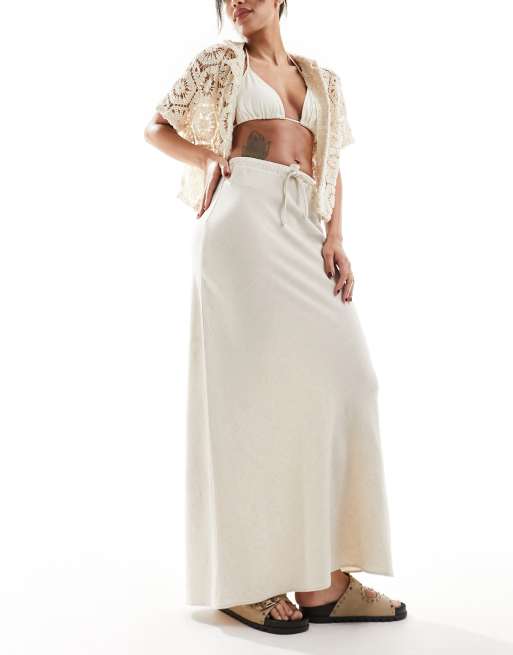 ASOS DESIGN - Gonna lunga effetto lino tonalità naturale allacciata in vita con taglio sbieco