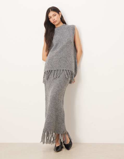 ASOS DESIGN - Gonna lunga in bouclé antracite con frange in coordinato - view 1