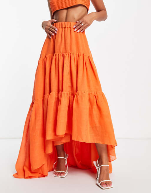 ASOS DESIGN - Gonna lunga in voile a balze arancione con fondo asimmetrico in coordinato 